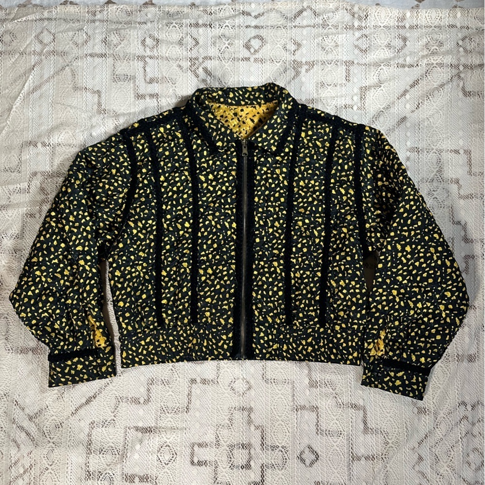 Vintage Reversible Yellow/Black Speckle Patterned Quilted Silky Puffer Jacket